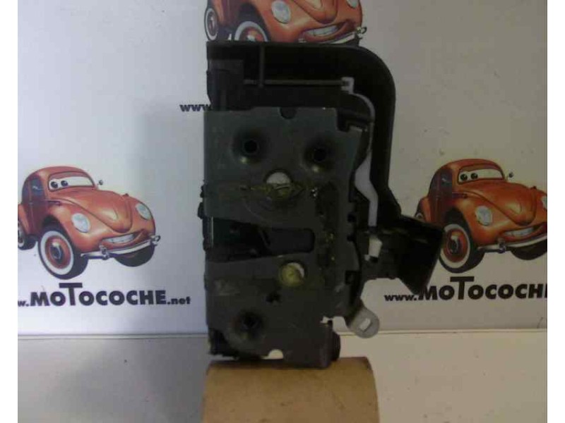 Recambio de cerradura puerta delantera derecha para ford focus berlina (cap) 1.6 cat referencia OEM IAM 3M5AR21812AH  