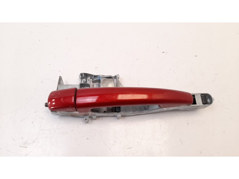 Recambio de maneta exterior delantera derecha para peugeot 208 1.2 12v e-thp referencia OEM IAM 9680168580  