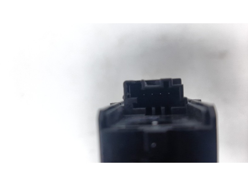 Recambio de interruptor para opel insignia berlina 1.6 cdti dpf referencia OEM IAM 22899704  