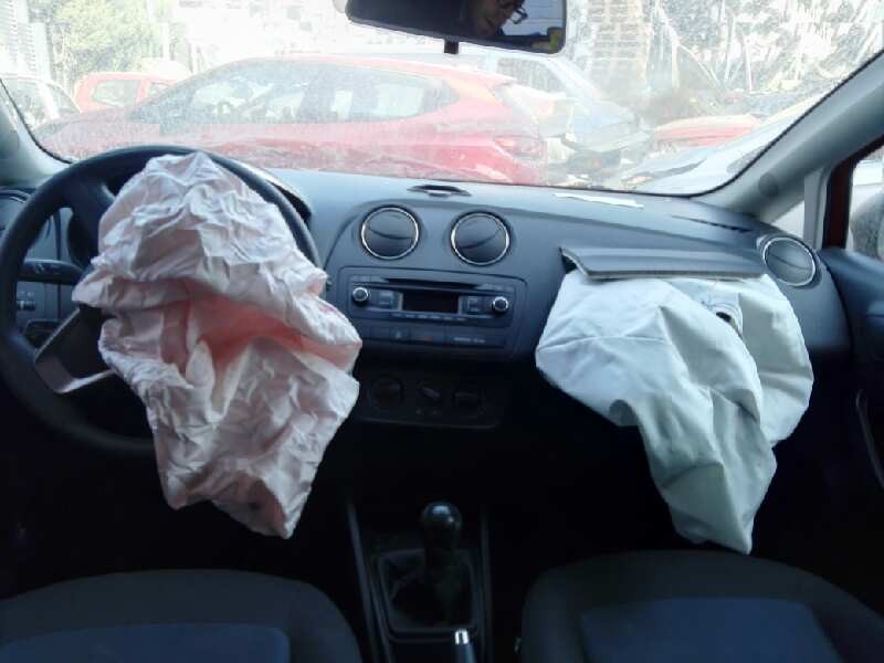 seat ibiza (6j5) del año 2014