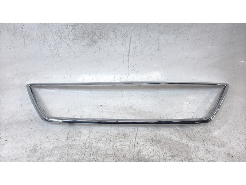 Recambio de molduras delanteras para seat leon (5f1) referencia OEM IAM 5F0854643F2ZZ 107213620 ST4282206