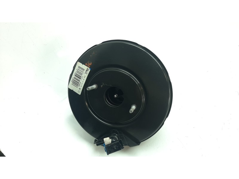 Recambio de servofreno para peugeot 208 1.2 12v e-thp referencia OEM IAM 9811514180  