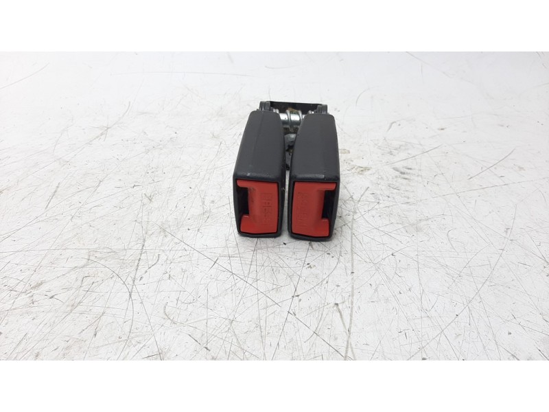Recambio de cinturon seguridad trasero central para renault scenic iv grand edition one referencia OEM IAM 027100200  