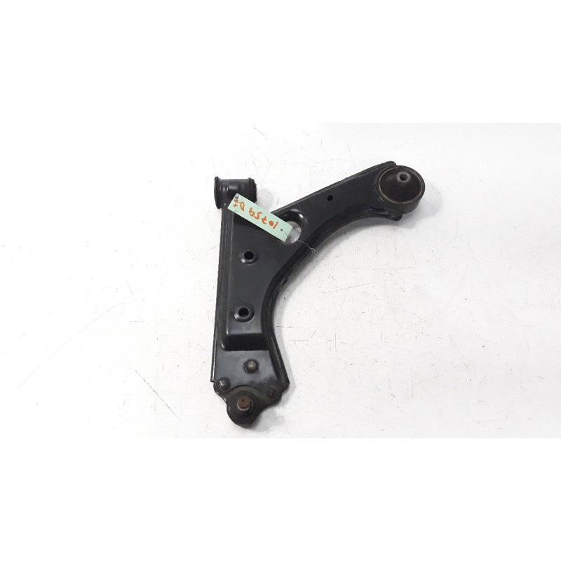 Recambio de brazo suspension inferior delantero izquierdo para opel corsa e gsi referencia OEM IAM 13426552 BR1945 ZWDPL021