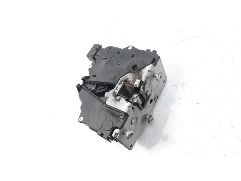 Recambio de cerradura puerta delantera derecha para opel corsa e gsi referencia OEM IAM 13431840  
