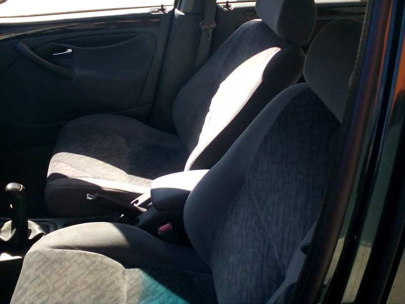 mg rover serie 400 (rt) del año 1998