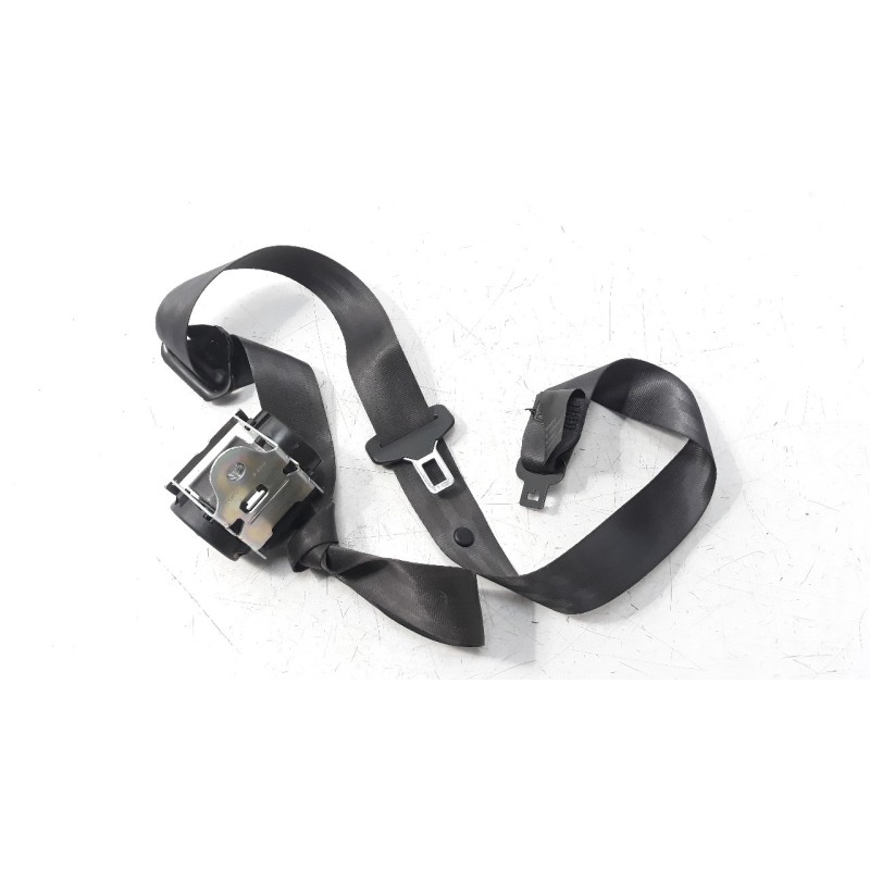 Recambio de cinturon seguridad trasero derecho para opel corsa e gsi referencia OEM IAM 13427752  