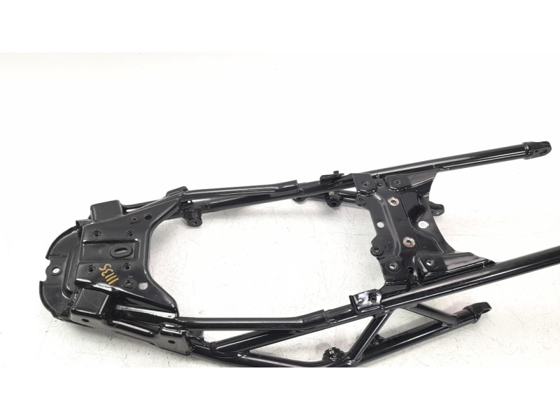 Recambio de subchasis trasero para ktm 390 duke 390 duke referencia OEM IAM 93003002000C1  