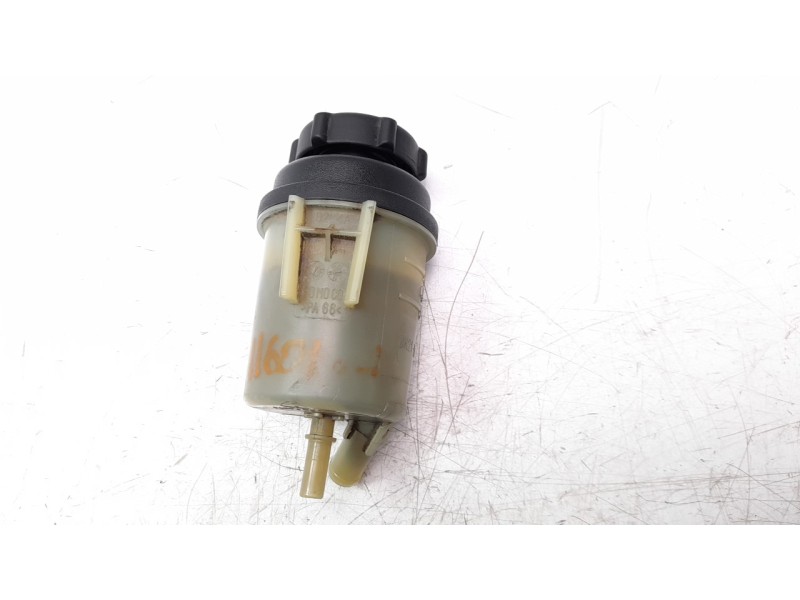 Recambio de deposito servo para ford transit custom kasten 2.2 tdci cat referencia OEM IAM BK213R700AB  