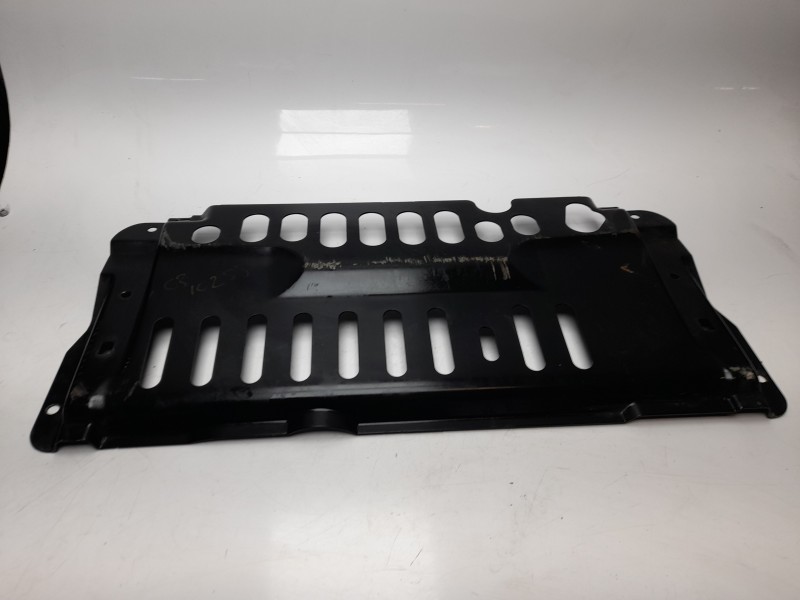 Recambio de cubrecarter para citroen c3 tonic referencia OEM IAM 9677139280  