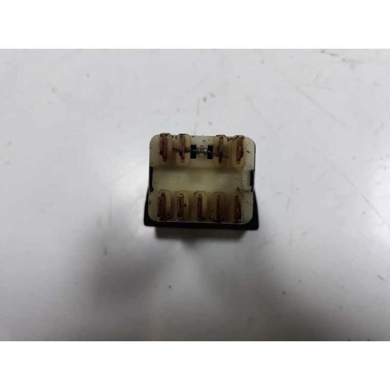 Recambio de warning para renault megane i berlina hatchback (ba0) 1.9 d alize referencia OEM IAM 841043  