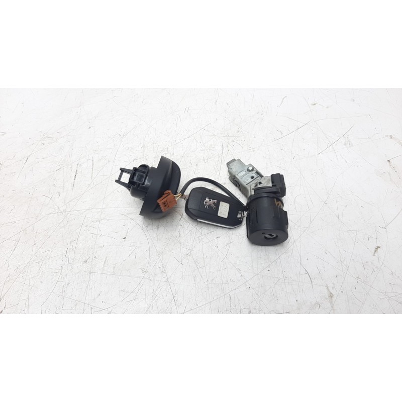 Recambio de conmutador de arranque para peugeot 2008 (--.2013) 1.6 blue-hdi fap referencia OEM IAM 9663123380  