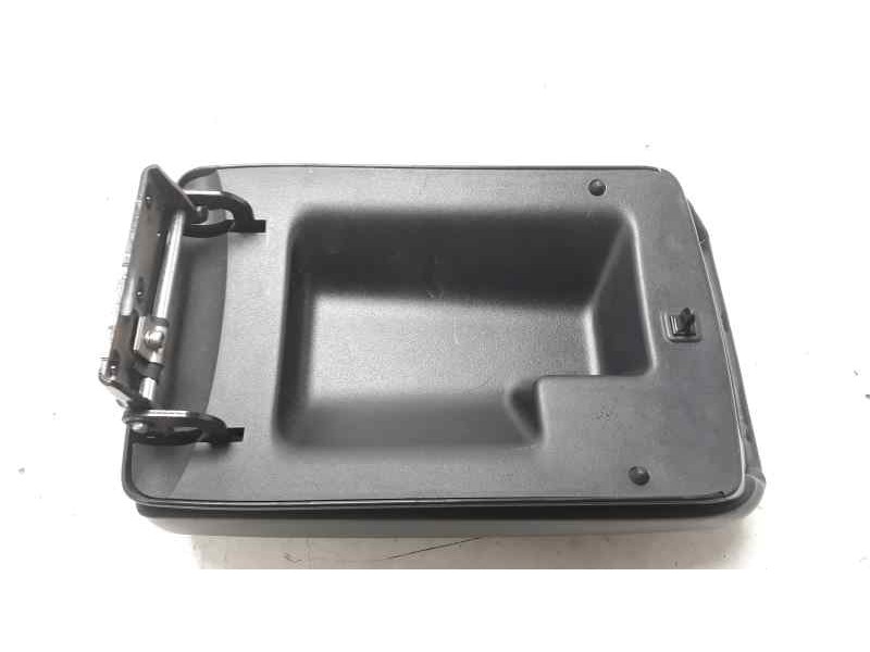 Recambio de apoyabrazos central para nissan qashqai (j10) acenta referencia OEM IAM   