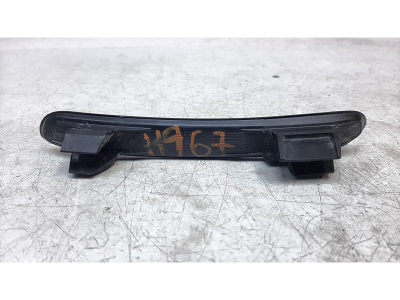 Recambio de moldura paragolpe delantera derecha para citroen c4 cactus origins referencia OEM IAM 9821242177  