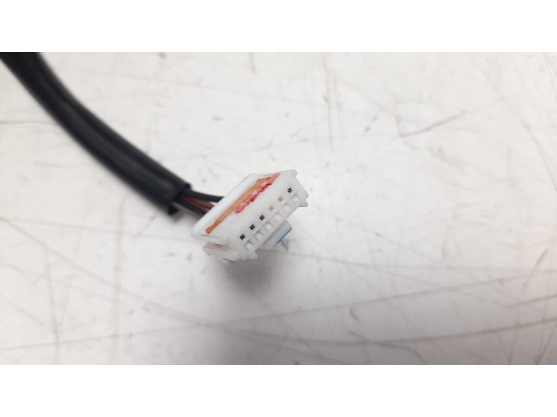 Recambio de piloto trasero derecho para kia stonic (ybcuv) drive referencia OEM IAM 92402H8  