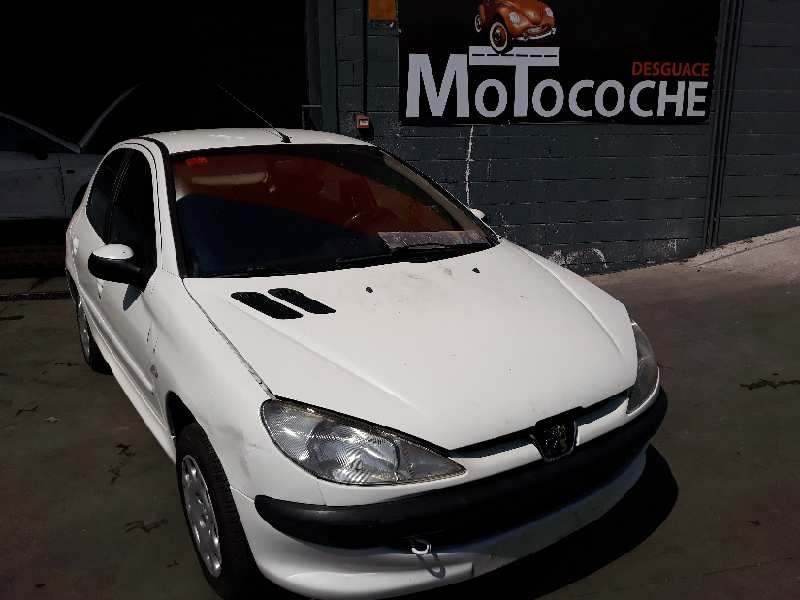 peugeot 206 berlina del año 2002