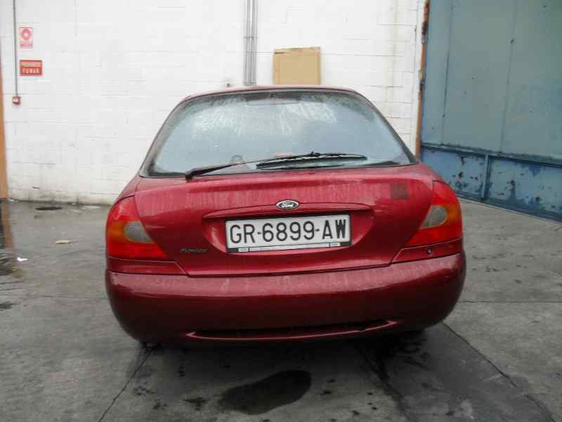 ford mondeo berlina (gd) del año 1999