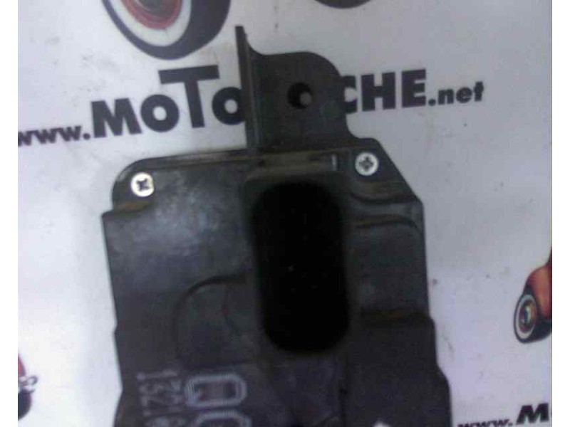 Recambio de cerradura puerta delantera derecha para opel astra h berlina cosmo referencia OEM IAM 13210749  