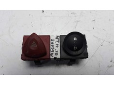 Recambio de warning para renault megane ii berlina 5p confort expression referencia OEM IAM 8200095493 8200109723 8200107808