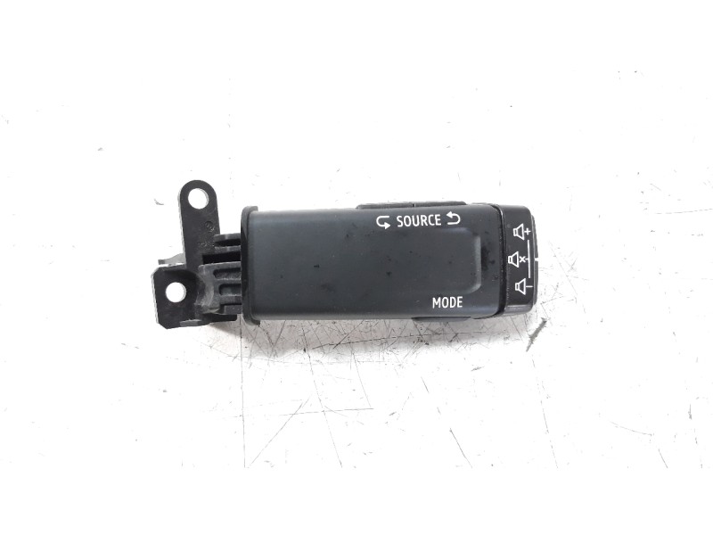 Recambio de mando multifuncion para renault captur ii 1.3 tce referencia OEM IAM 255520099R  