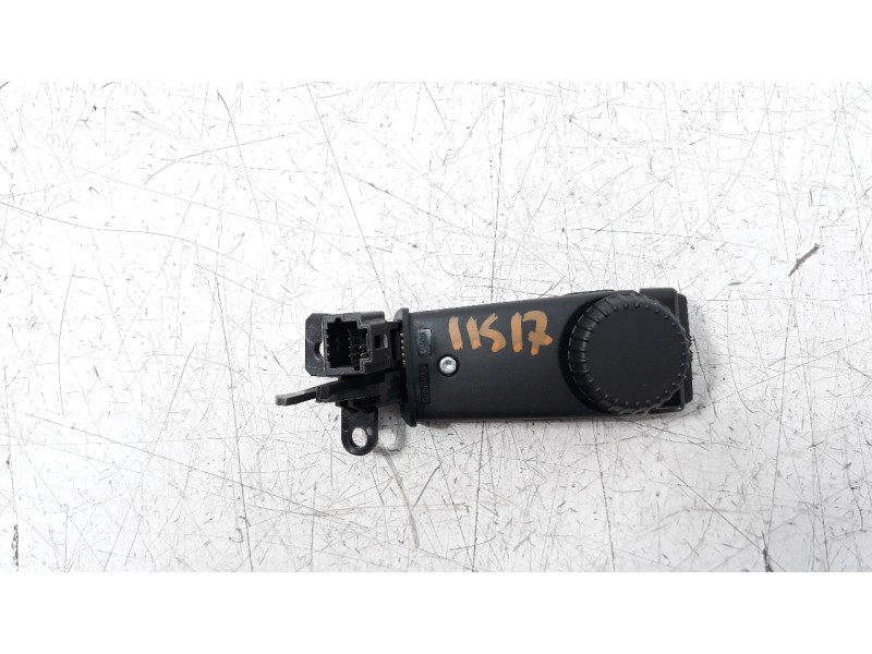 Recambio de mando multifuncion para renault captur ii 1.3 tce referencia OEM IAM 255520099R  