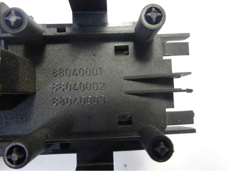 Recambio de warning para renault megane ii berlina 5p confort expression referencia OEM IAM 8200095493 8200109723 8200107808