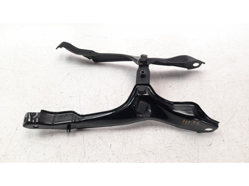 Recambio de asiento para ktm 390 duke 390 duke referencia OEM IAM 9300302050  