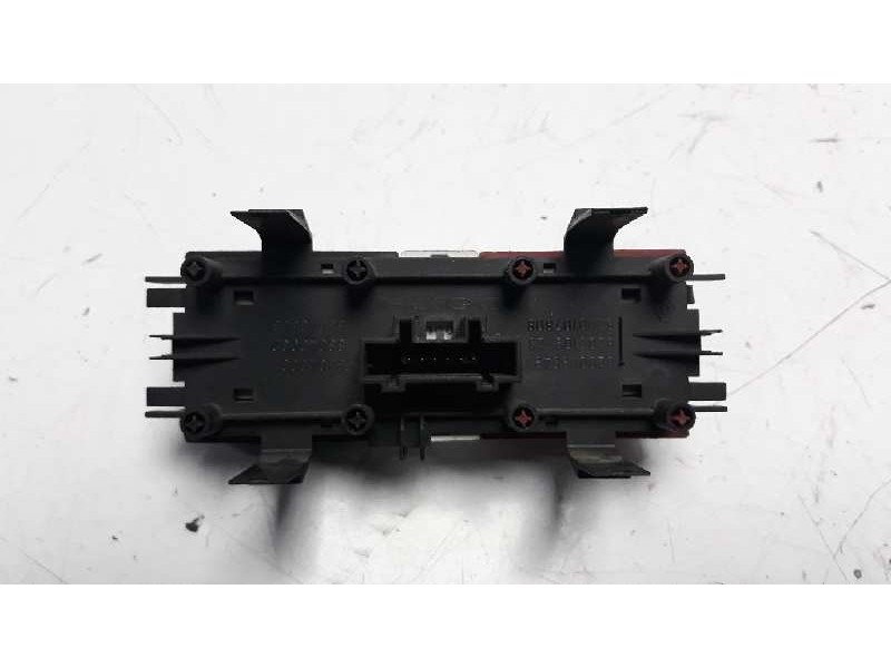 Recambio de warning para renault megane ii berlina 5p confort expression referencia OEM IAM 8200095493 8200109723 8200107808