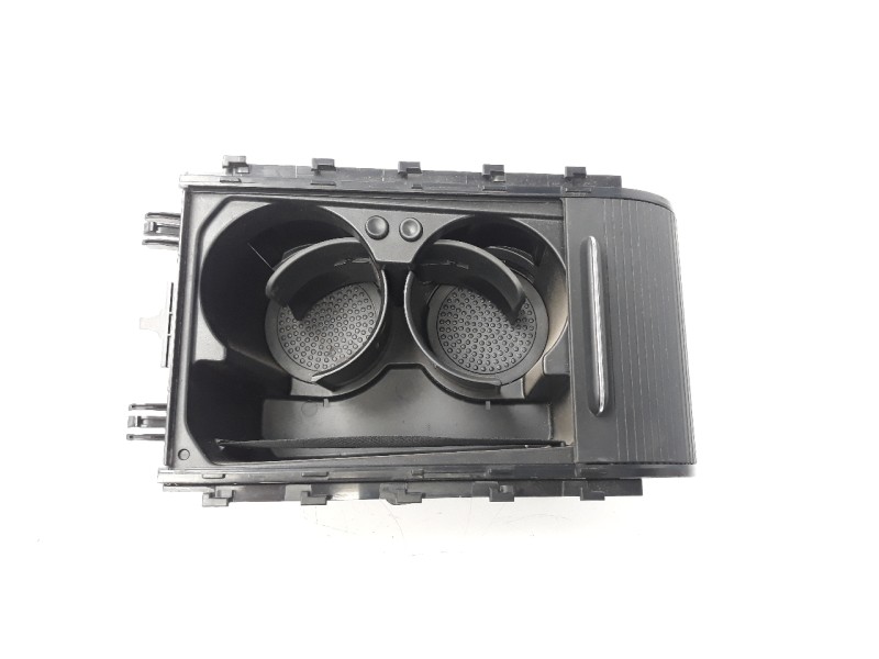 Recambio de moldura para volkswagen golf vii sportsvan 2.0 tdi referencia OEM IAM 510862531  