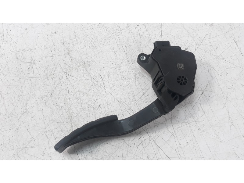 Recambio de potenciometro pedal para dacia spring electric comfort referencia OEM IAM 180100150R  