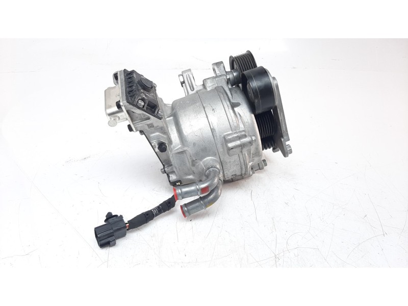 Recambio de alternador para kia niro referencia OEM IAM 3739003900  
