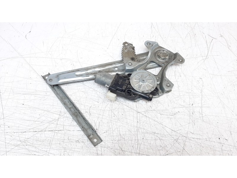 Recambio de motor elevalunas trasero izquierdo para mitsubishi eclipse cross motion 2wd referencia OEM IAM 5713A510  