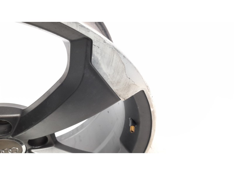 Recambio de llanta para audi a4 avant (8w5) básico referencia OEM IAM 8W0601025CG  