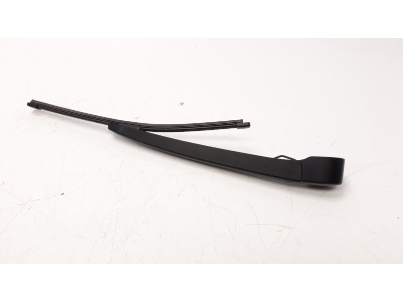 Recambio de brazo limpia trasero para volkswagen golf vii sportsvan 2.0 tdi referencia OEM IAM 5G9955707  