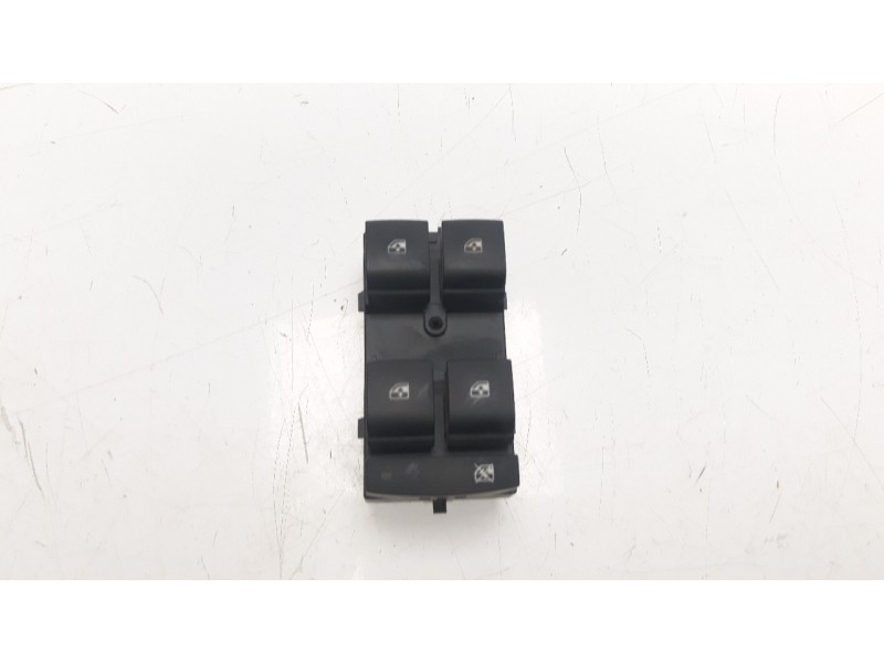 Recambio de mando elevalunas delantero izquierdo para opel insignia sports tourer edition referencia OEM IAM 13305011  