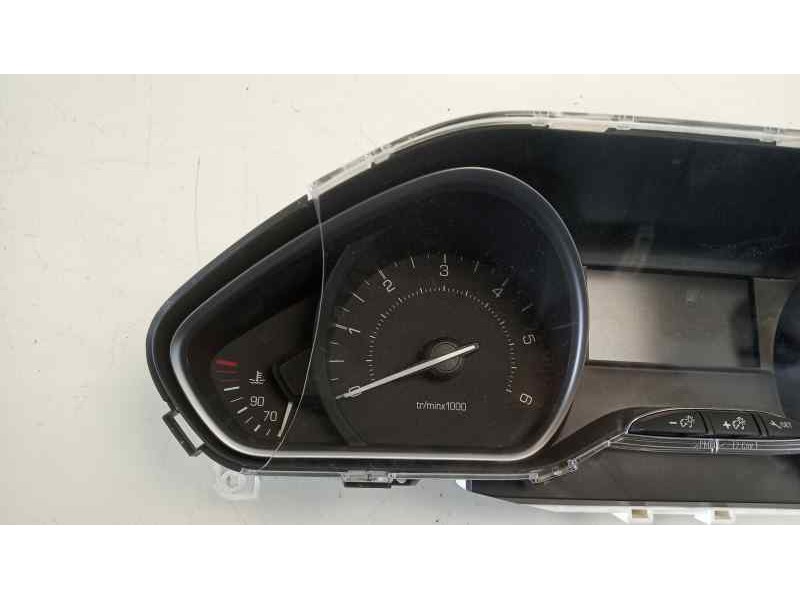 Recambio de cuadro instrumentos para peugeot 208 1.6 blue-hdi fap referencia OEM IAM 981384898000  