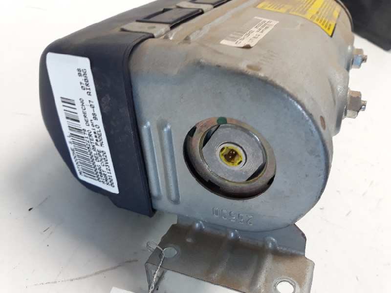 Recambio de airbag delantero derecho para smart coupe passion referencia OEM IAM 0001123V020  