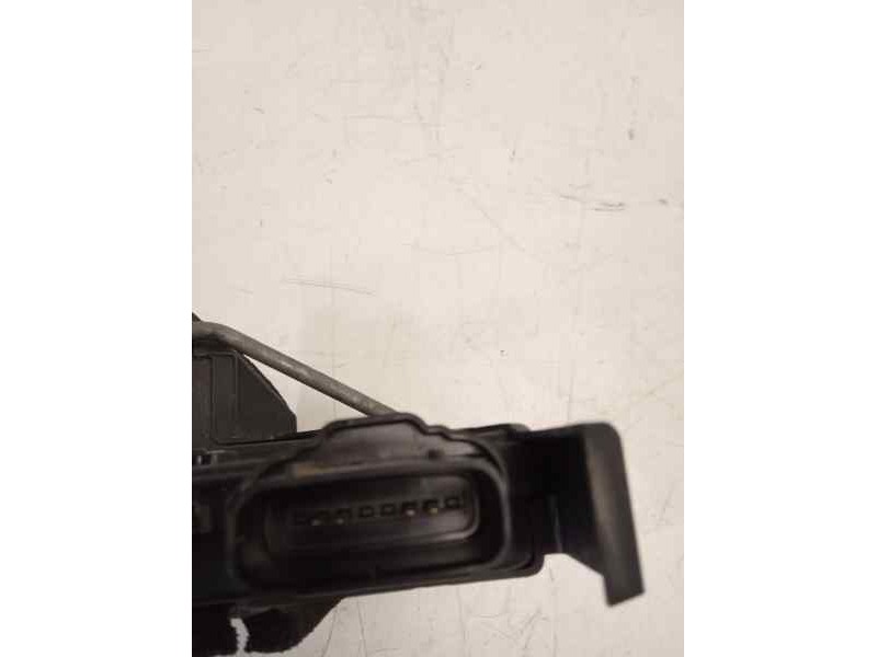 Recambio de cerradura puerta trasera derecha para kia rio (yb) concept referencia OEM IAM 814B0H8010HBP YBRRRH 