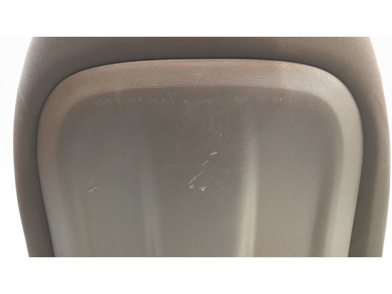 Recambio de asiento delantero derecho para hyundai kona 1.0 tgdi cat referencia OEM IAM 88160J9120SNJ  