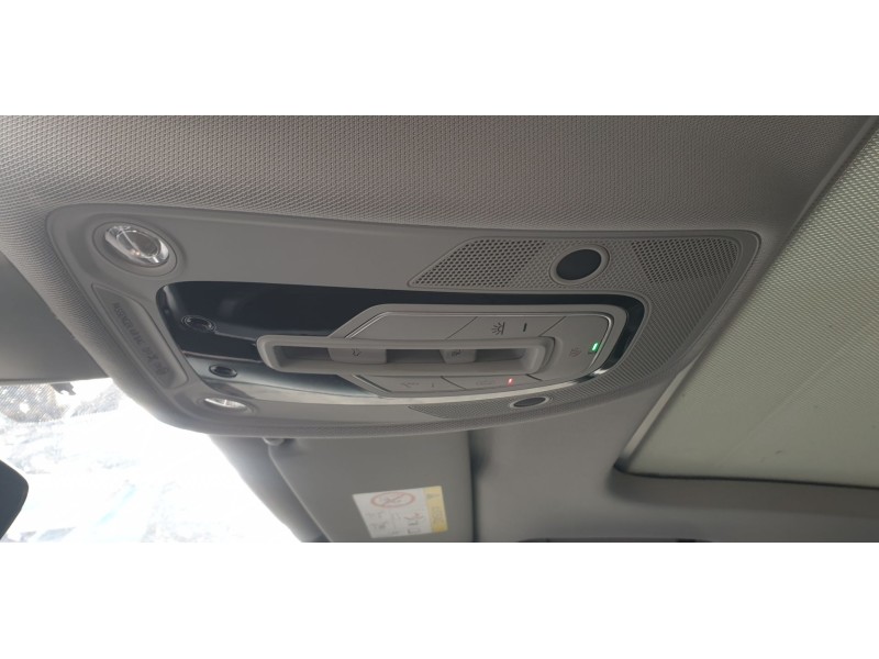 Recambio de luz interior para audi a4 avant (8w5) básico referencia OEM IAM 8W0947135CN  