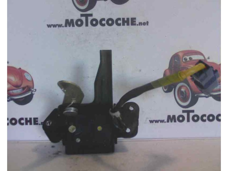 Recambio de cerradura maletero / porton para toyota yaris 1.4 turbodiesel cat referencia OEM IAM   