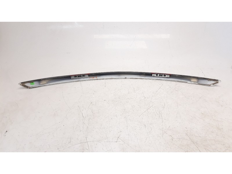 Recambio de aleron trasero para opel insignia berlina 2.0 16v cdti referencia OEM IAM 13266863  