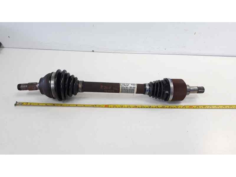 Recambio de transmision delantera izquierda para peugeot 208 1.6 blue-hdi fap referencia OEM IAM 9656135280 P1504 