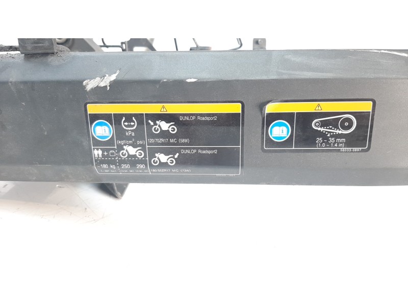 Recambio de puente trasero para kawasaki z 900 referencia OEM IAM 33001073210  