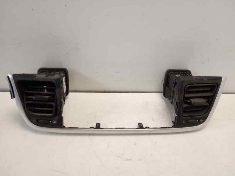 Recambio de rejilla aireadora para kia rio (yb) concept referencia OEM IAM 84740H8000  