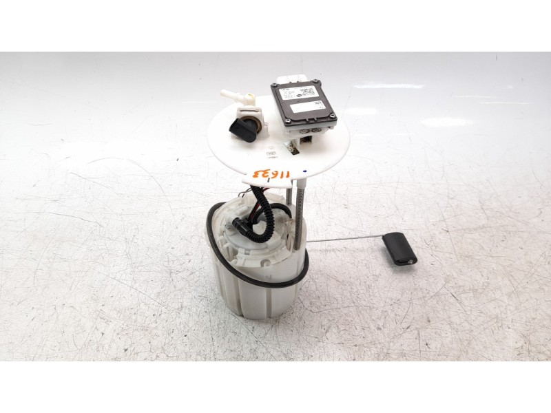 Recambio de bomba combustible para hyundai kona 1.0 tgdi cat referencia OEM IAM 33040J9200  