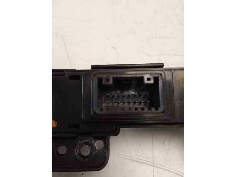 Recambio de warning para kia rio (yb) concept referencia OEM IAM 93790H8010WK 4D63611000 