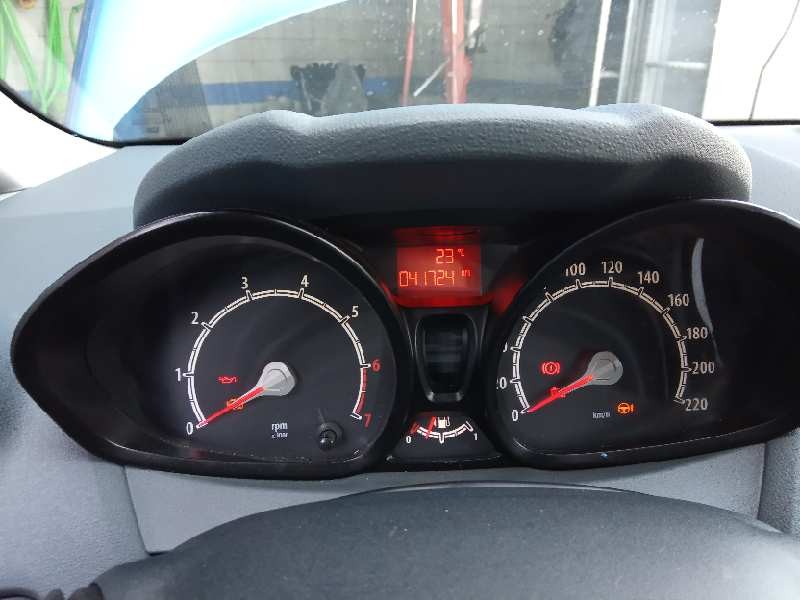 Recambio de cuadro instrumentos para ford fiesta (cb1) trend referencia OEM IAM VP8A6F10894BC  