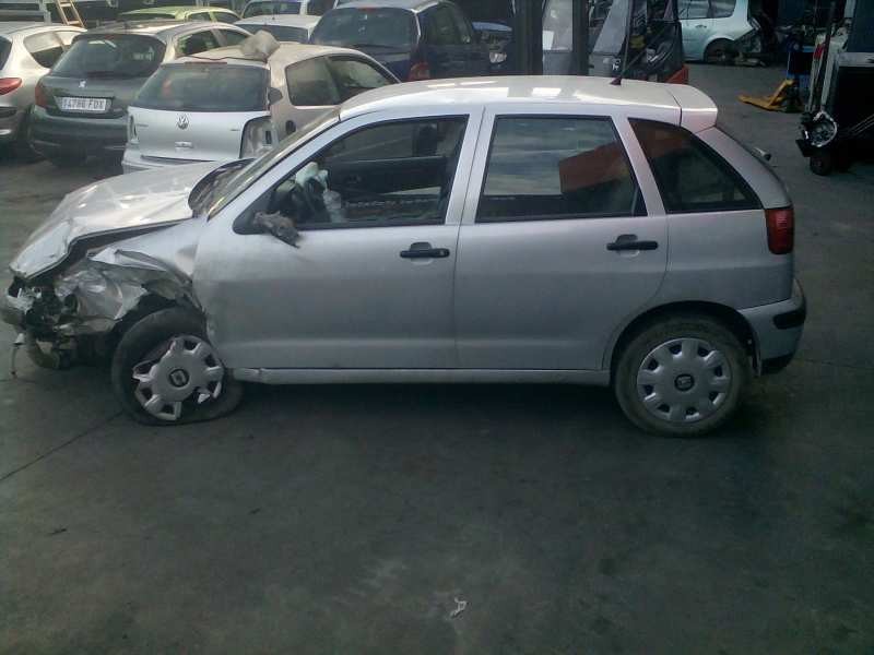seat ibiza (6k1) del año 2001