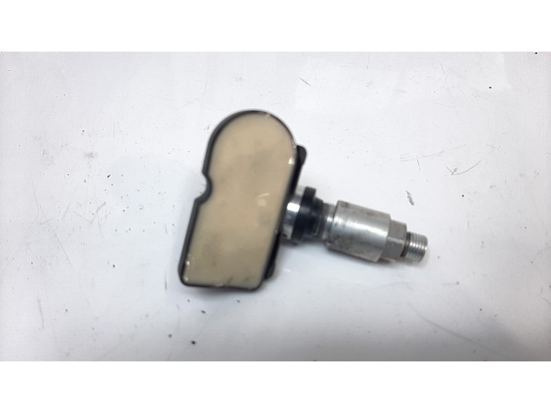 Recambio de sensor para bmw serie 1 lim. (f40) 120i referencia OEM IAM 6877936  